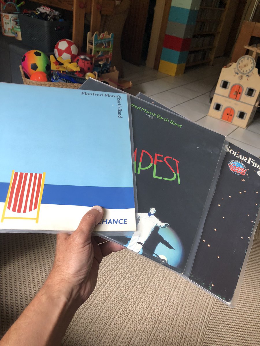 WKoevoet's tweet photo. Mooie aanvulling voor weinig geld op de vinylcollectie van #ManfredMannsEarthBand #Chance #BudapestLive #SolarFire https://t.co/JFire34HzT