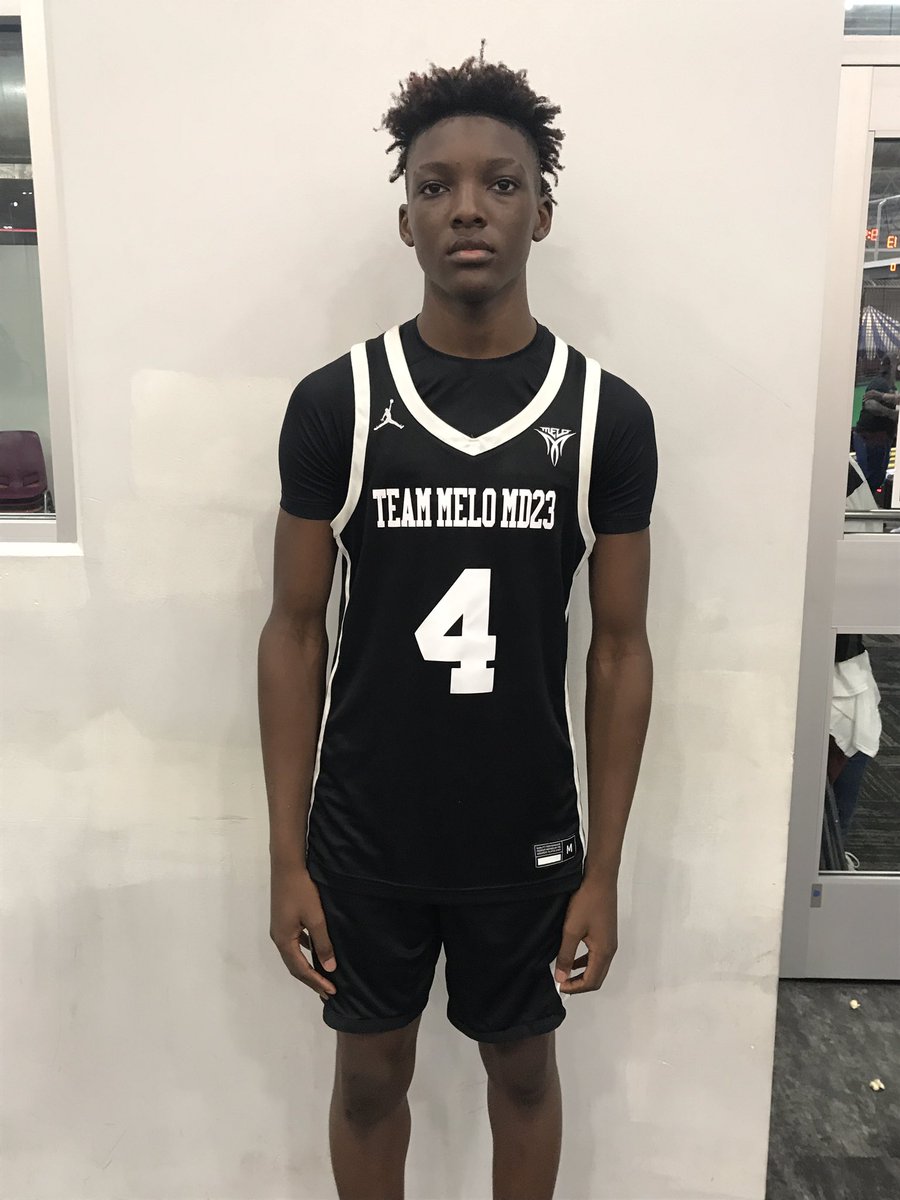 pr0ia's tweet photo. Trio of ‘25 standouts for @TeamMelo7 MD 23: 

 5’8 PG Quron Elliott @__qe8 
6’ CG Davin Chandler 
6’2 F Jeremiah Koger @jeremiahk2025 https://t.co/eZtbwH0FJc
