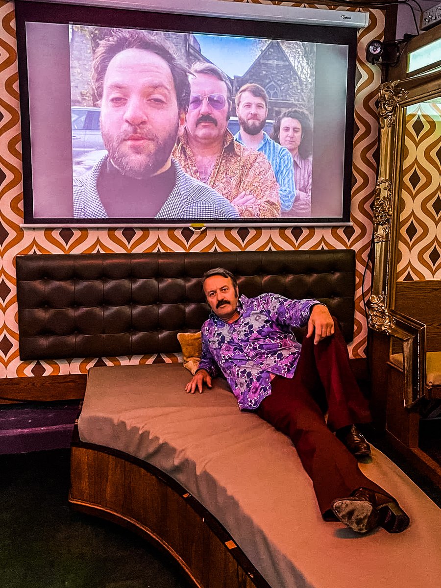 A great time at @MotelNightsUK for our wrap party last night, after the last Nothing Beats the 70s on @BBCRadioWales, made even better by chilling on a grand piano chaise longue underneath a music video I made with @goodmynameisian for their song called, unsurprisingly, Sexier ❤