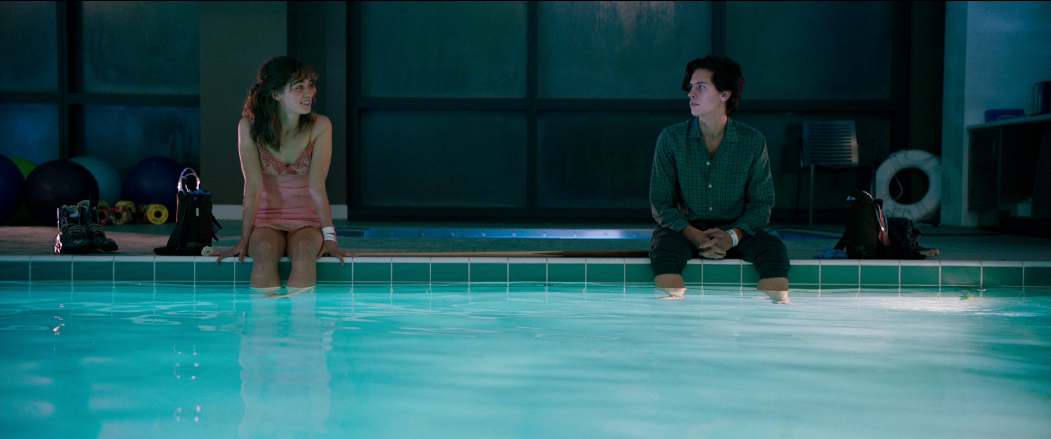 Five feet apart available on 2025 netflix