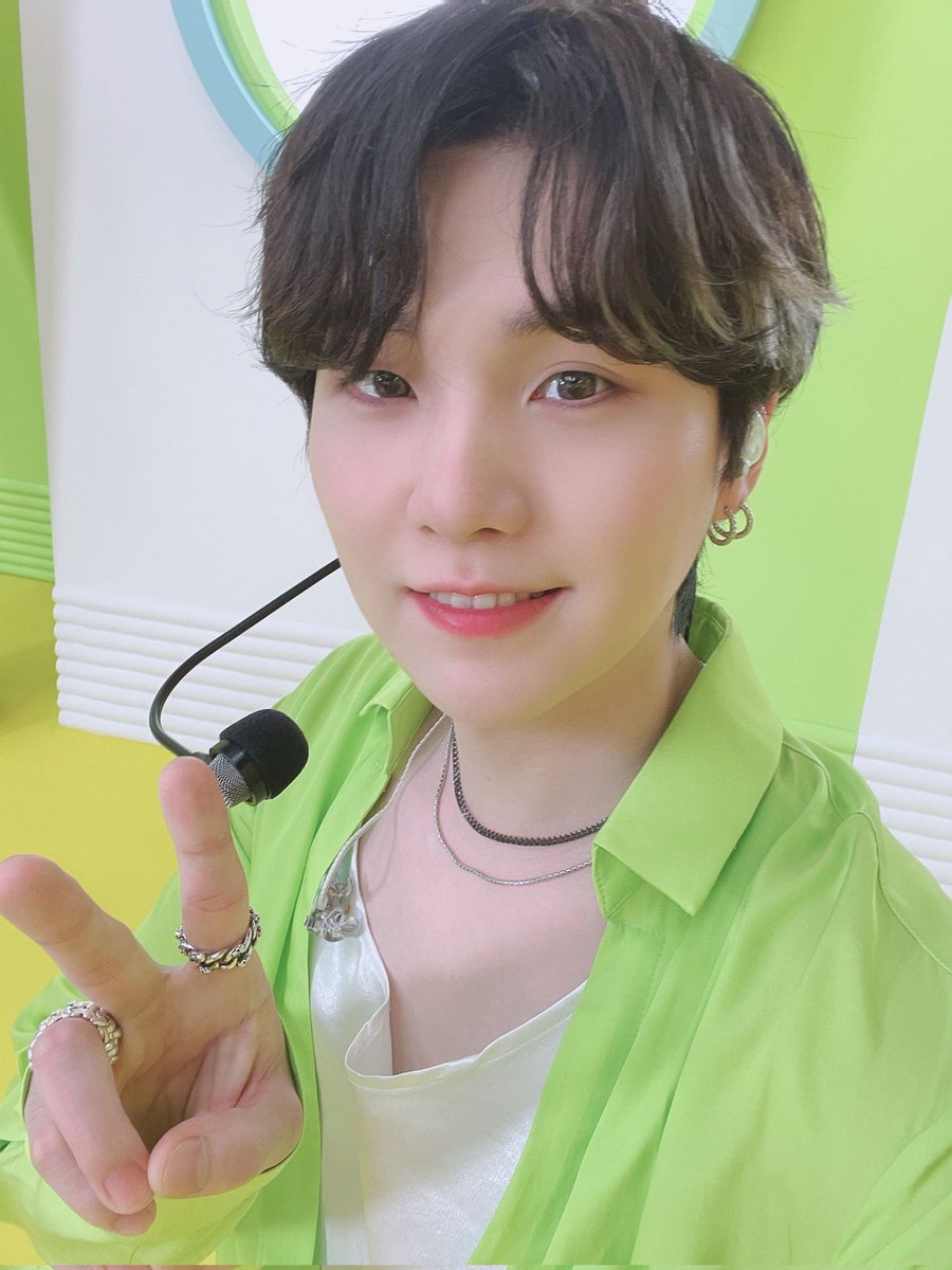 Jeniferbts77's tweet photo. 💬📸 [Weverse]

Yoongi | 01.08.2021

 V (✌🏼) 

@BTS_twt https://t.co/3NJjTiaRQD