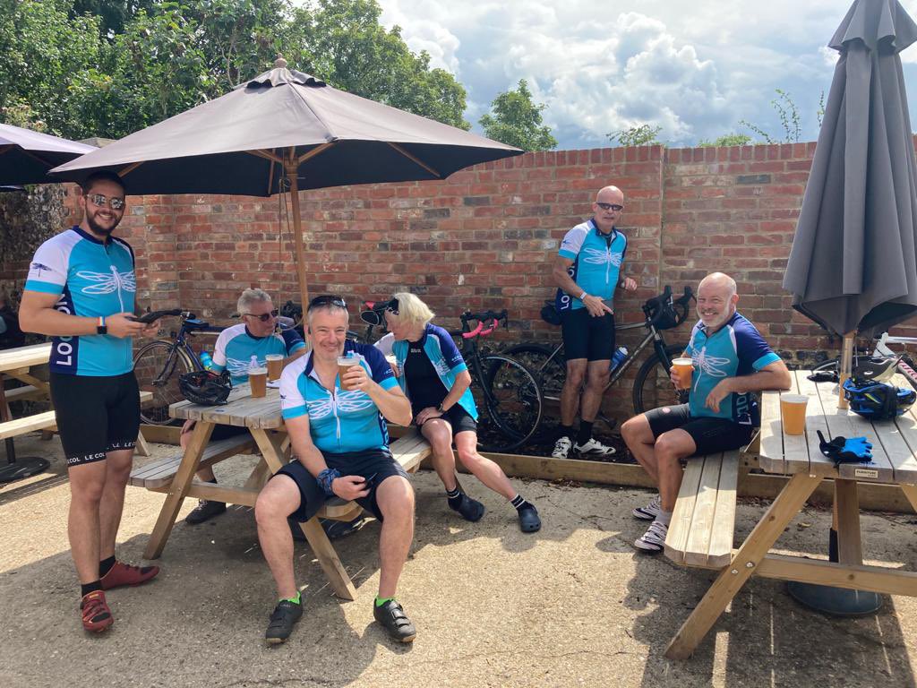 Boanz62's tweet photo. Nice ride out with @Loddonbrewery #fireflies cc great company! 👍 https://t.co/5Yg1Lweg9z