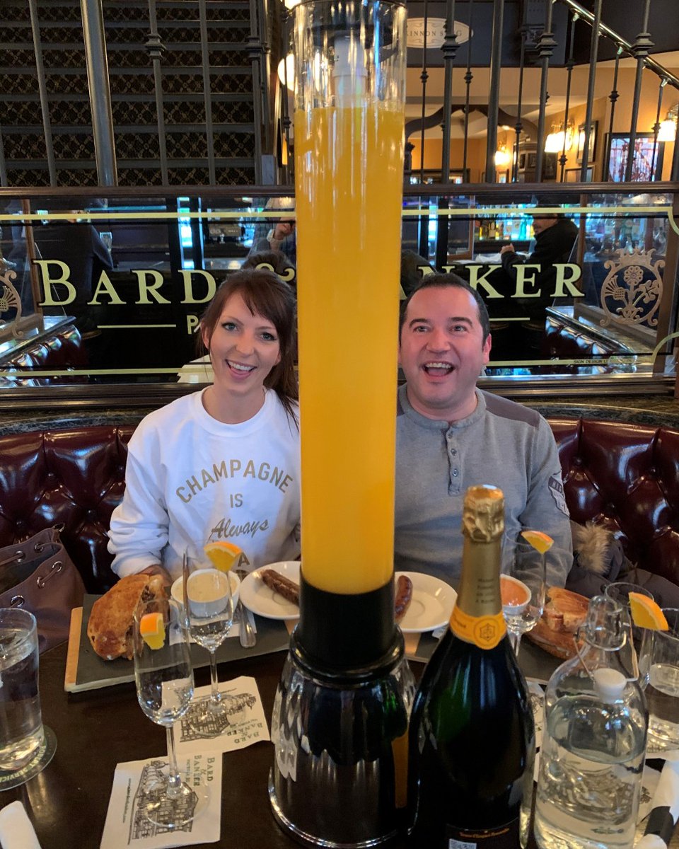 Mimosa Towers ~ socially acceptable drinking at breakfast. 
#cheers #mimosa #mimosatower #brunch #brunching #brunchhard #brunchgame #yyjbrunch #breakfast #bardtower #bardandbanker