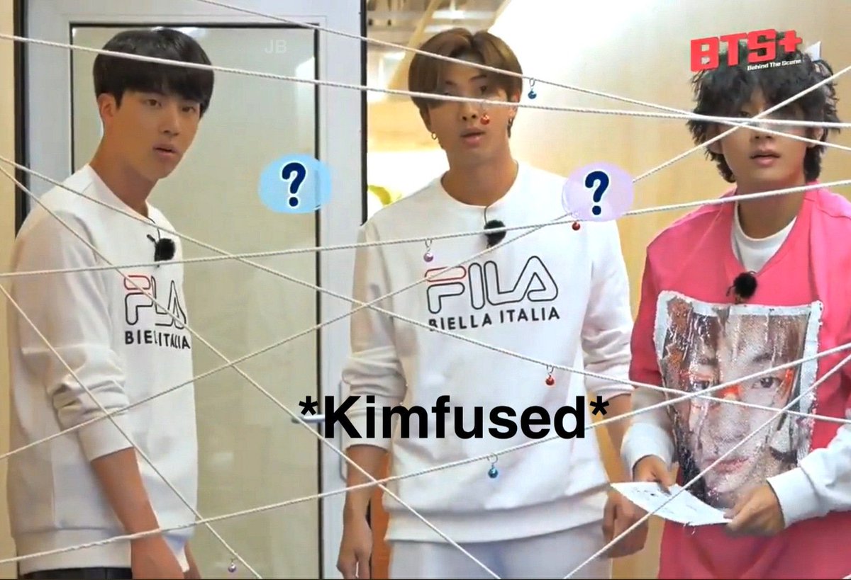 HTigula's tweet image. I thought it's a dm.. I felt weird who in the earth dm me    
🙂