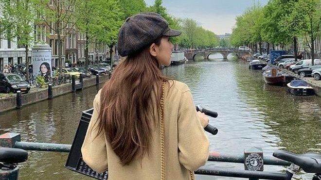 BLACKXPICS's tweet photo. Blackpink girlfriend material https://t.co/ylz4hF5C53