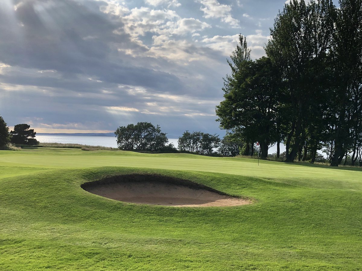 Not a bad day today after yesterday’s rain. Bunkers, greens and the fairways are in great condition for the summer. #golfinglife #allyearroundgolf #top100golfcourses #linksgolftravel #golf #golfmembership #golfaddict #golfcoaching⛳ #juniorgolf #golfstagram⛳️ #linksgolftours