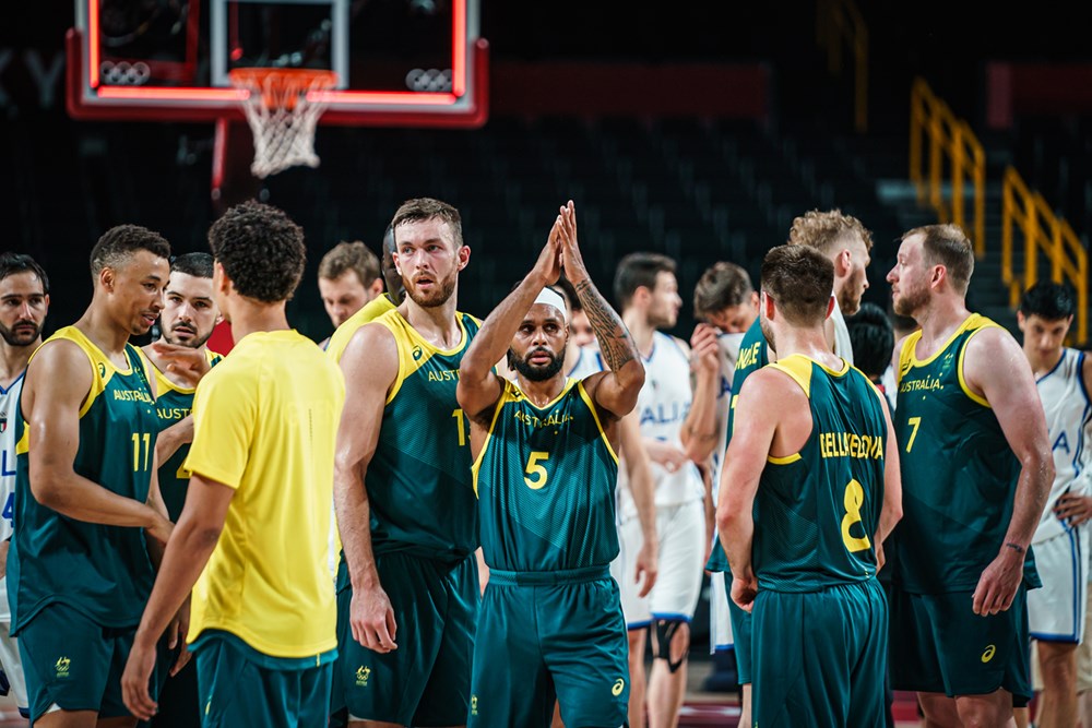 La emotiva despedida de Luis Scola de la Selección argentina de básquet: "Me voy en paz"