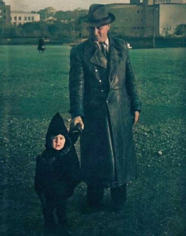 1949, İlber Ortaylı ve babası Kemal Ortaylı.