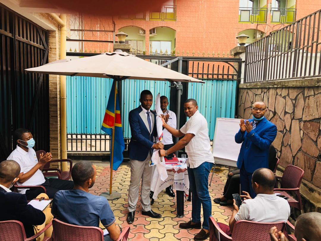 AFC_RDC's tweet photo. Sous la coordination du Président National du Parti, tous les Cadres du Parti étaient réunis ce samedi 31 juillet pour une réunion de travail sous l'assistance du fondateur du Parti le professeur Fanfan LONGA FWAMBA. https://t.co/1p1bgcM5dM