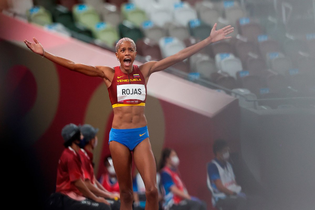 🇻🇪 ¡MEDALLA DE ORO PARA VENEZUELA! 🇻🇪

🔥 ¡Yulimar Rojas se coronó campeona olímpica de salto triple con RÉCORD MUNDIAL de 15,67 m!

🥇 ¡4ª dorada para Venezuela en su historia en JJOO!

🙌 #MujeresTitulares