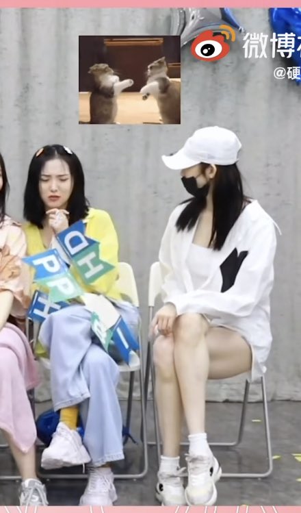 HAHAHAHA, nene and yifan, again! These babies.