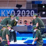 金メダル級の活躍!？クロネコヤマトが世界基準の速さで体操競技会場の表彰式を設営!