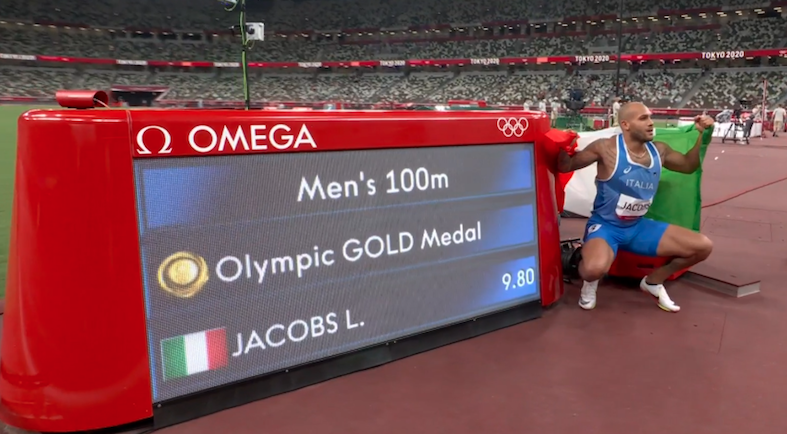 AgenciaTelam's tweet photo. #JuegosOlimpicos #Tokyo2020  

🇮🇹🥇🏃‍♂️ Lamont Marcell Jacobs obtuvo el oro en la final de los 100 metros lisos masculinos https://t.co/idJRImunBe