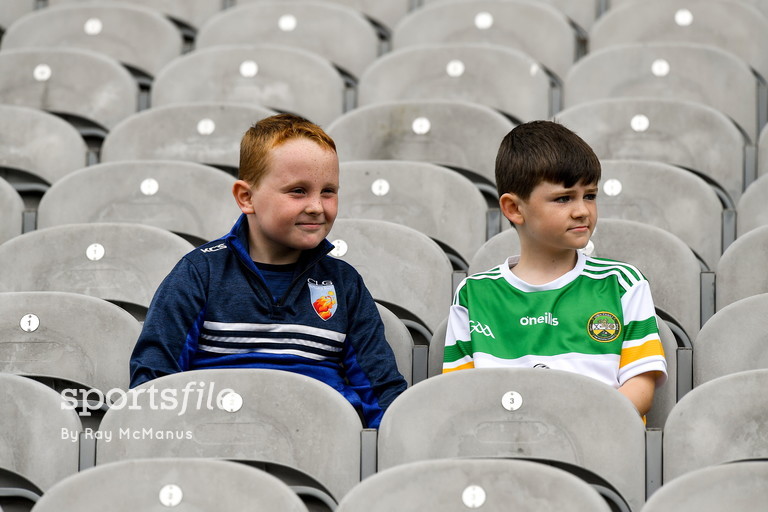 Happy Out!

They look like lads who've had their <a href="/CarrollsHam/">Carrolls of Tullamore</a> sandwiches and are watching <a href="/Offaly_GAA/">Official Offaly GAA</a> hurlers winning at Croke Park!

Offaly supporters Darragh Mannion &amp; Finn Kelly from from Tullamore watching Christy Ring Cup Final  between Derry and Offaly.

📸 <a href="/Sportsfileray/">Ray McManus</a>