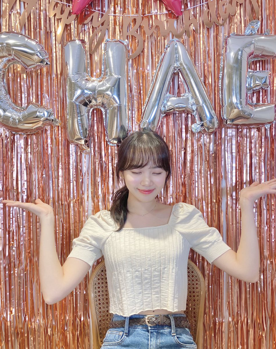 [📸] 💚210801 HAPPY CHAEWON DAY✨

✨빛나는 채원이의 생일🎉
특별한 날을 함께해준 팬 여러분 감사해요~😘

#KimChaeWon
#HAPPYCHAEWONDAY #해피채원데이
#눈부신여름_채원아_생일축하해
#우리의_8월은_오직_김채원