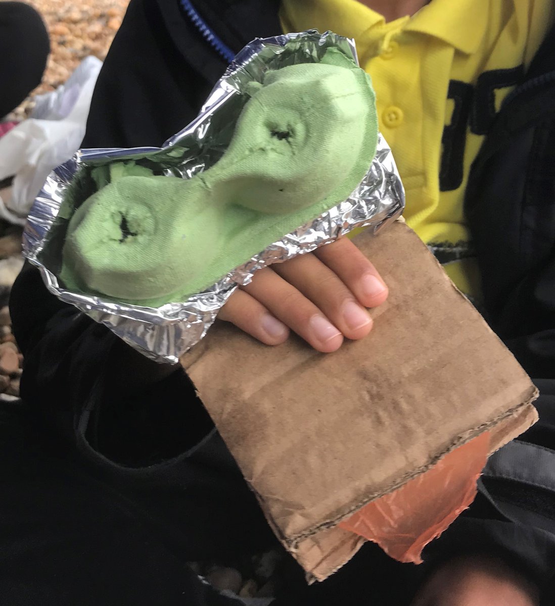 Yesterday marked the beginning of #FolkestonePlasticProject with a brilliant puppet-making workshop led by Andre Braga.We are still looking for participants, so if you are in primary or secondary school and have an interest in the environment and the arts, please do be in touch!