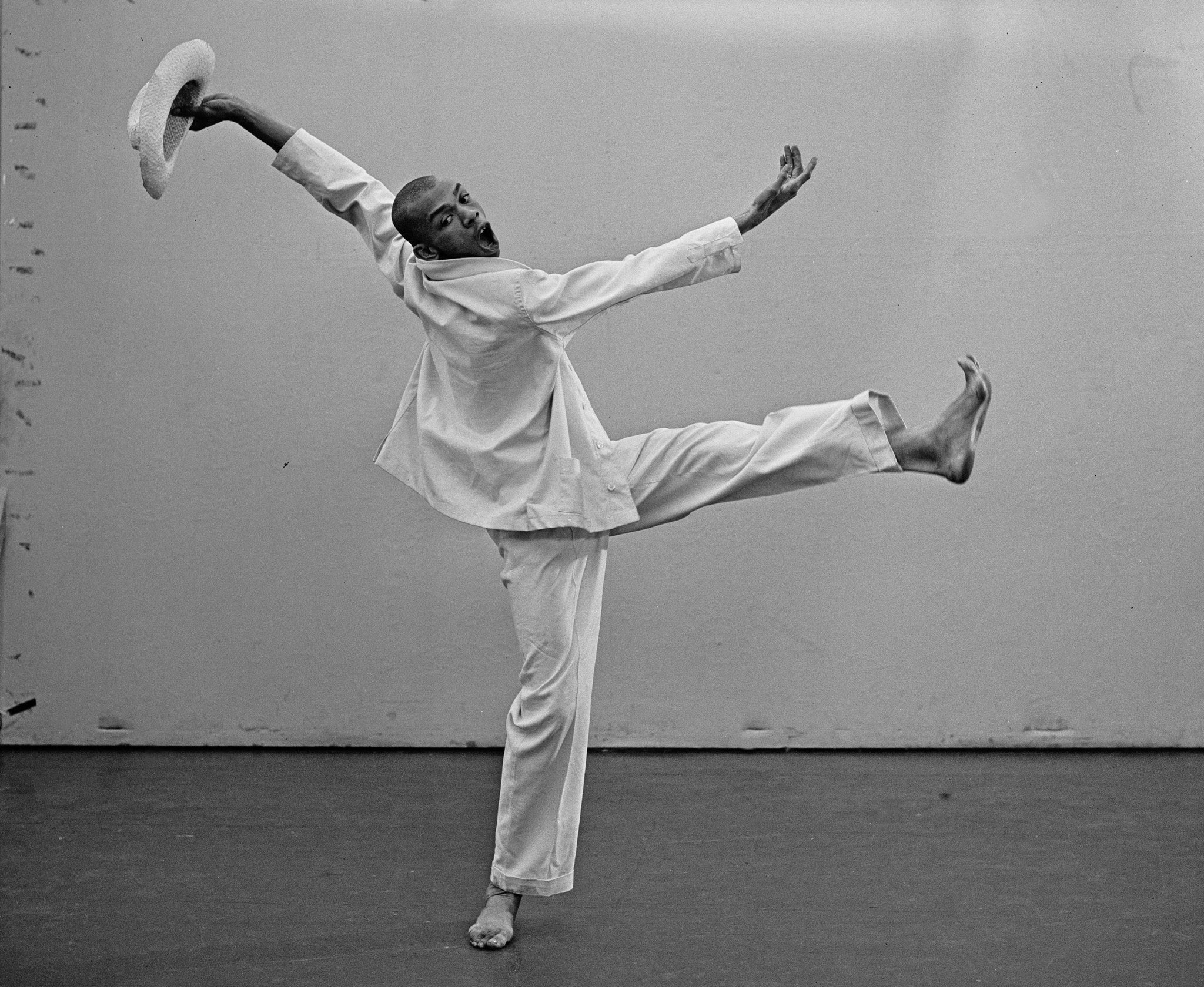 Happy Birthday to dancer, musician and actor Geoffrey Holder. 