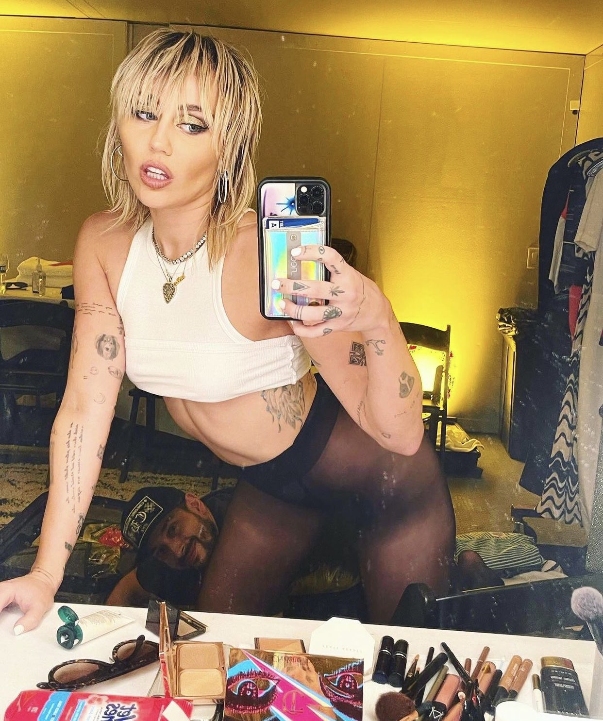 E7tbKQUWQAUtUyL?format=jpg&name=large