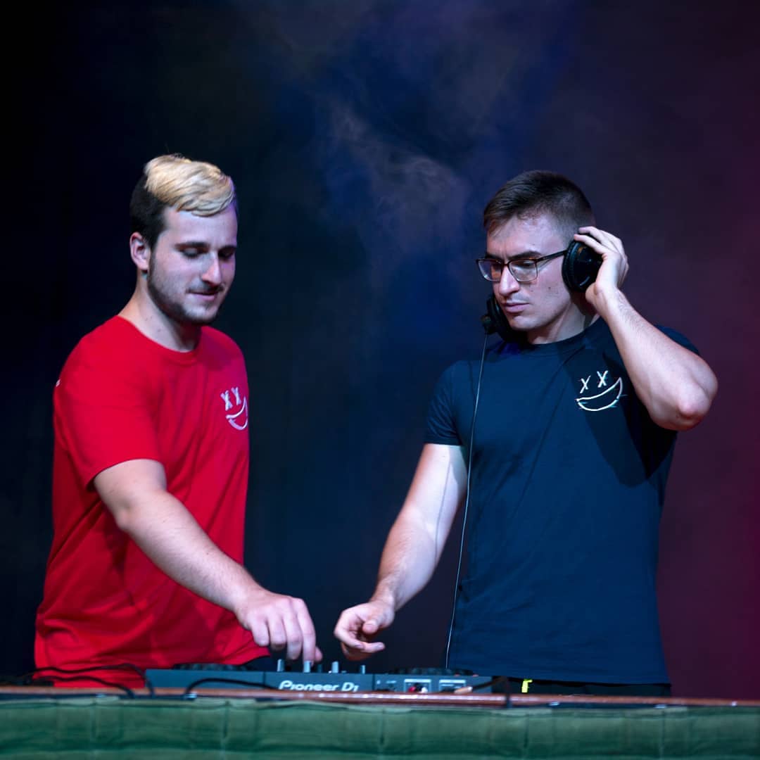 WeAreMadBoys's tweet photo. What did you think about 'Megaphone', our latest release with @destinykmusic ? π€ππ»ππ»
πΈ @vilsual
#performance #set #DJ #Jump #duo #reasonstudios #ableton #flstudio #flstudiogang #beatmaker #producertips #lifeofaproducer #linkinbio #soon #20daysoffocus #melodic #bpm https://t.co/Kv50za2CSS