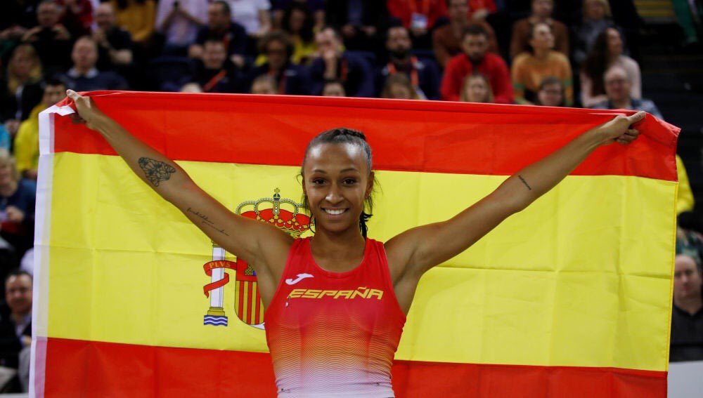 BRONCEEEEEEE!!!!! 🥉😍

🙌🏼🇪🇸 ¡¡@apeleteirob logra una HISTÓRICA MEDALLA para España!!

¡¡¡ENHORABUENA!!! ✅🙌🏼

Felicita a nuestra estrella MUNDIAL 🌍✨ por su éxito en Tokio‼️

#EllasValenOro