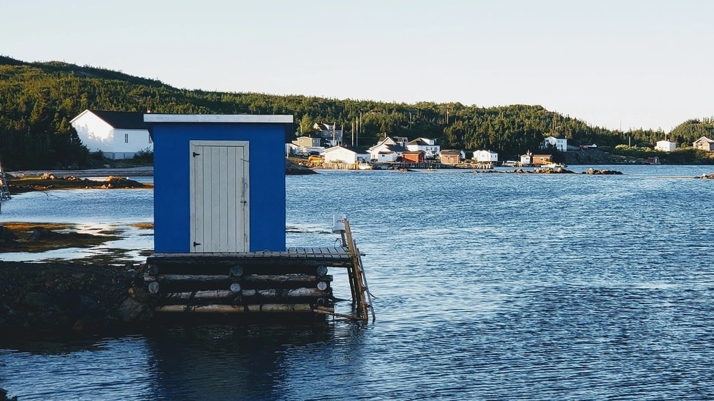 pstuckey's tweet photo. The little blue stage https://t.co/r7MmqPfHsR https://t.co/7EqKTrNePY