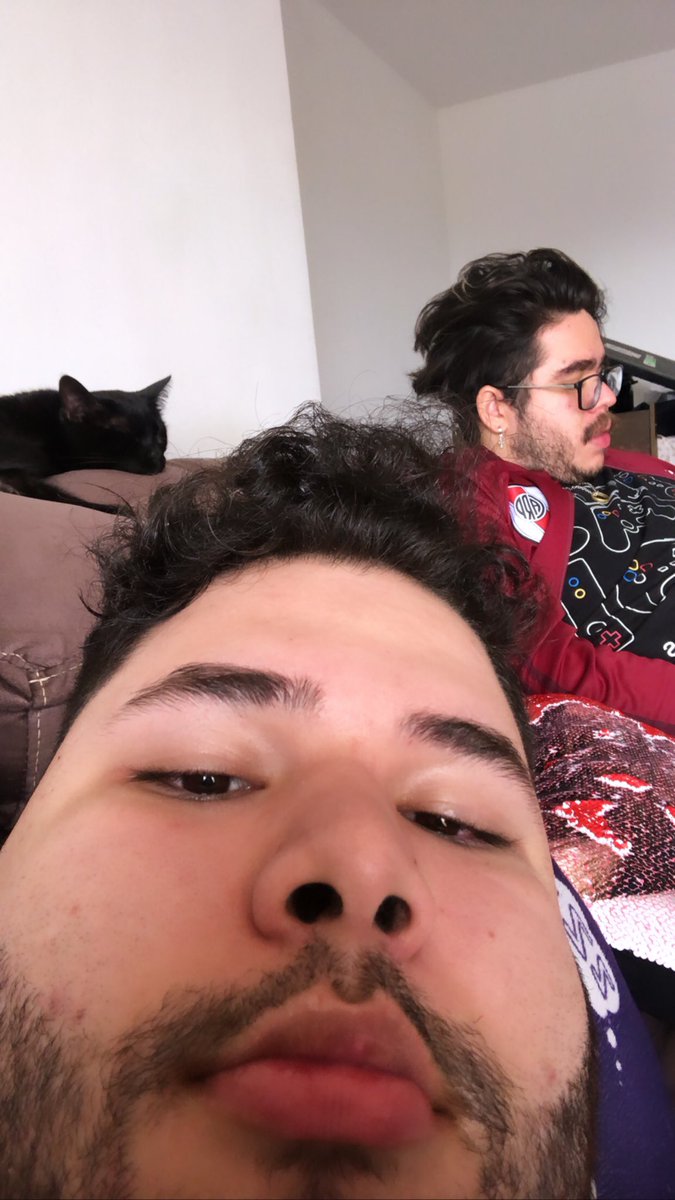 cuckardo's tweet photo. Hoje é dia dele, do meu irmãozinho que a vida me deu ❤️ eu te amo vagabundo

Parabéns, vc merece o mundo ❤️ https://t.co/fLyuH0LLd4