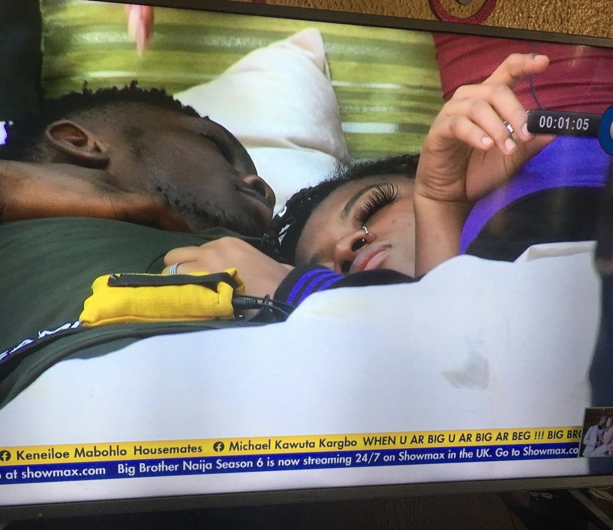 herjuicebox's tweet photo. sleeping peacefully 😩#BBNaija https://t.co/VLOirrNEVw