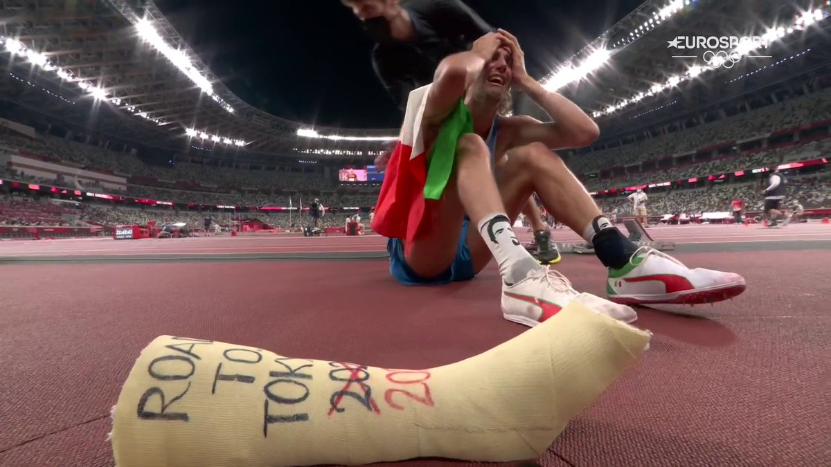 Margheritabb2's tweet photo. Non ci credo
Non ci credo
Non ci credo
Non ci credo
VERSO LACRIME D'ORO SE È UN SOGNO NON SVEGLIATEMI
#Gold #GiochiOlimpici #ItaliaTeam https://t.co/k0oFleI9Jv
