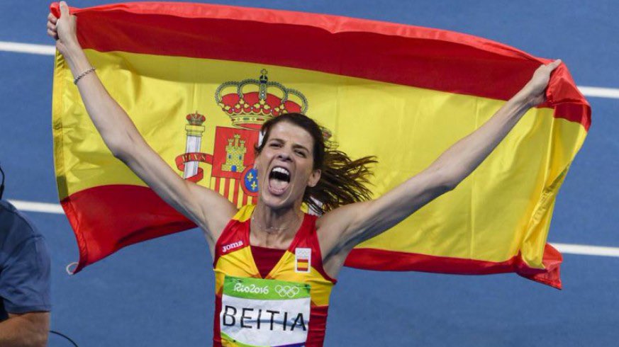 🇪🇸 Tres mujeres para la historia del atletismo español 

🥉 @_mariavasco #Sydney2000
🥇 @Ruthypeich #Rio2016
🥉 @apeleteirob #Tokyo2020