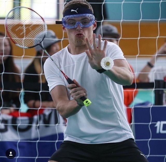 FourPointTwoOh tweet picture