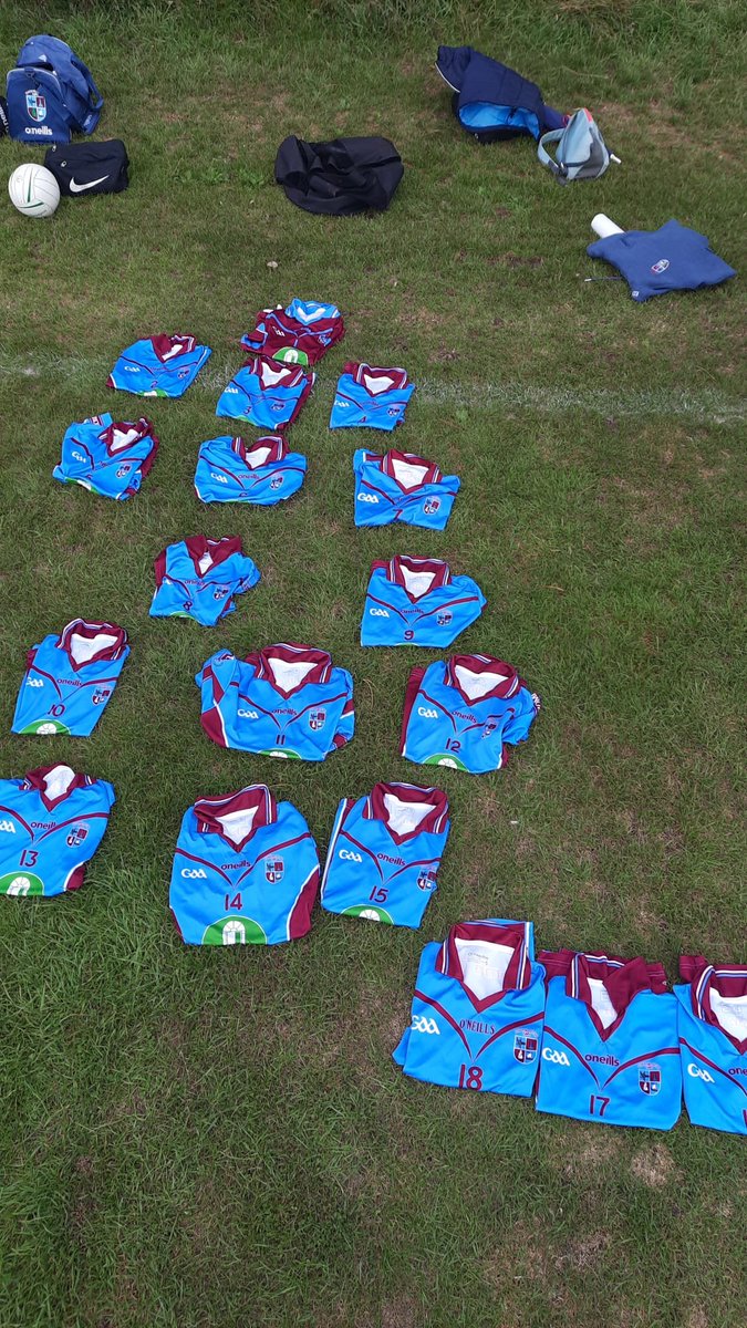 NaomhOlaf's tweet image. Massive congratulations to the Under 14 Girls Football team on winning the Division 2 League Final this afternoon against Clontarf 👏👍 Super stuff from the girls and their mentors 💙🏐

#oneclub #naomholaf

@dublinladiesg