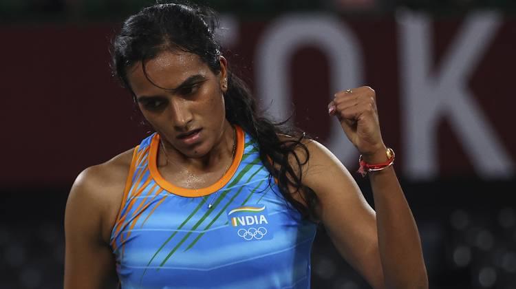 AshwiniVaishnaw's tweet photo. Smash it like Sindhu!  

Hearty Congratulations to India's Daughter @pvsindhu1 for bringing home glory yet again by winning the bronze medal at #Tokyo2020 &amp; also for becoming the 1st Indian Woman to win 2 Olympic medals. 

Every Indian is proud of you! https://t.co/XCLO0ApLsJ