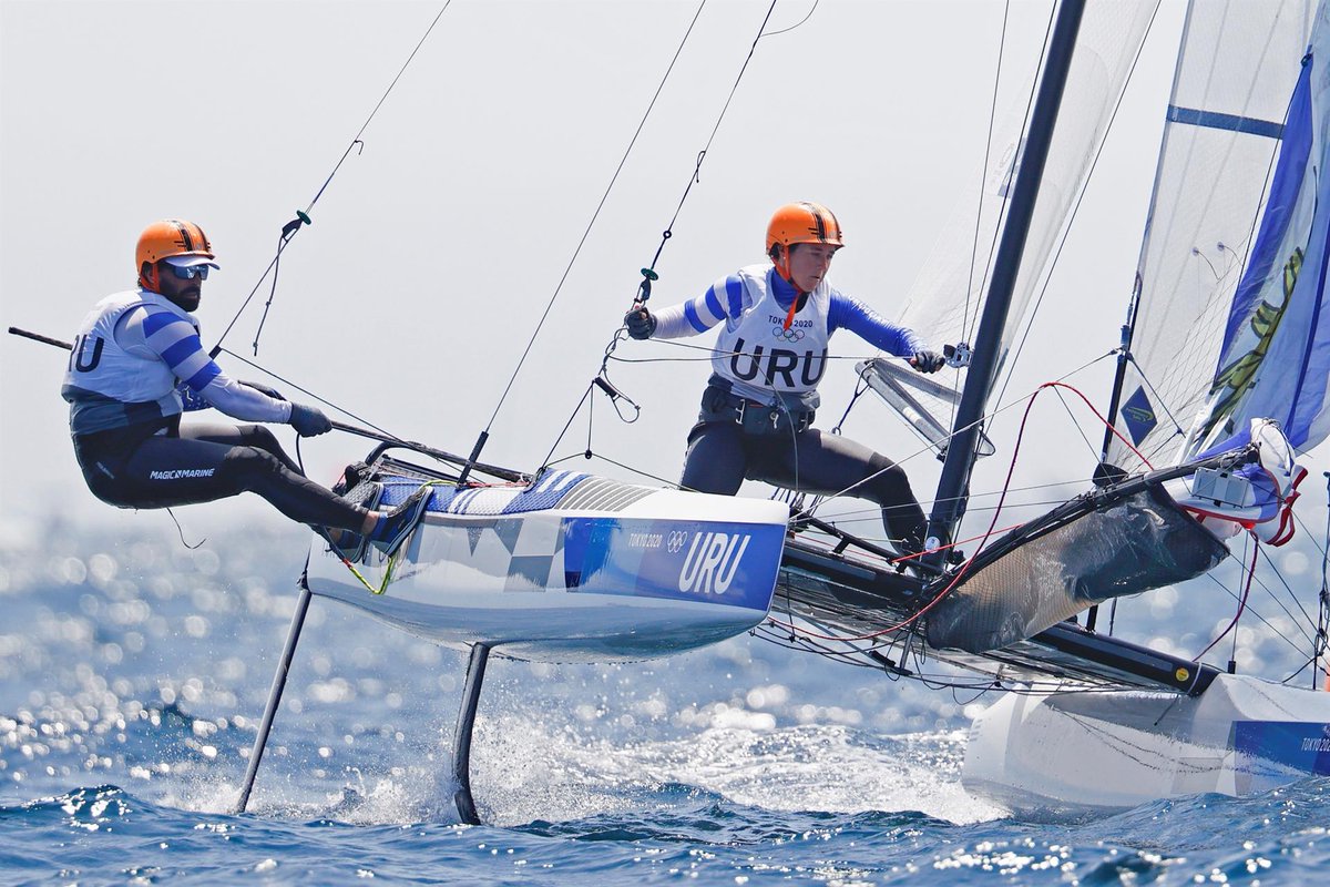 #Tokyo2020 #Vela

 <a href="/DefazioKnuppel/">Defazio-Knuppel</a>  cerraron su participación en los JJOO.
En las tres últimas regatas de la clase Nacra 17.
Los celestes fueron 16°,17° y 19° respectivamente.
Su posición final en la clasificación general fue 18vos.

#VamosUruguay
#URU
