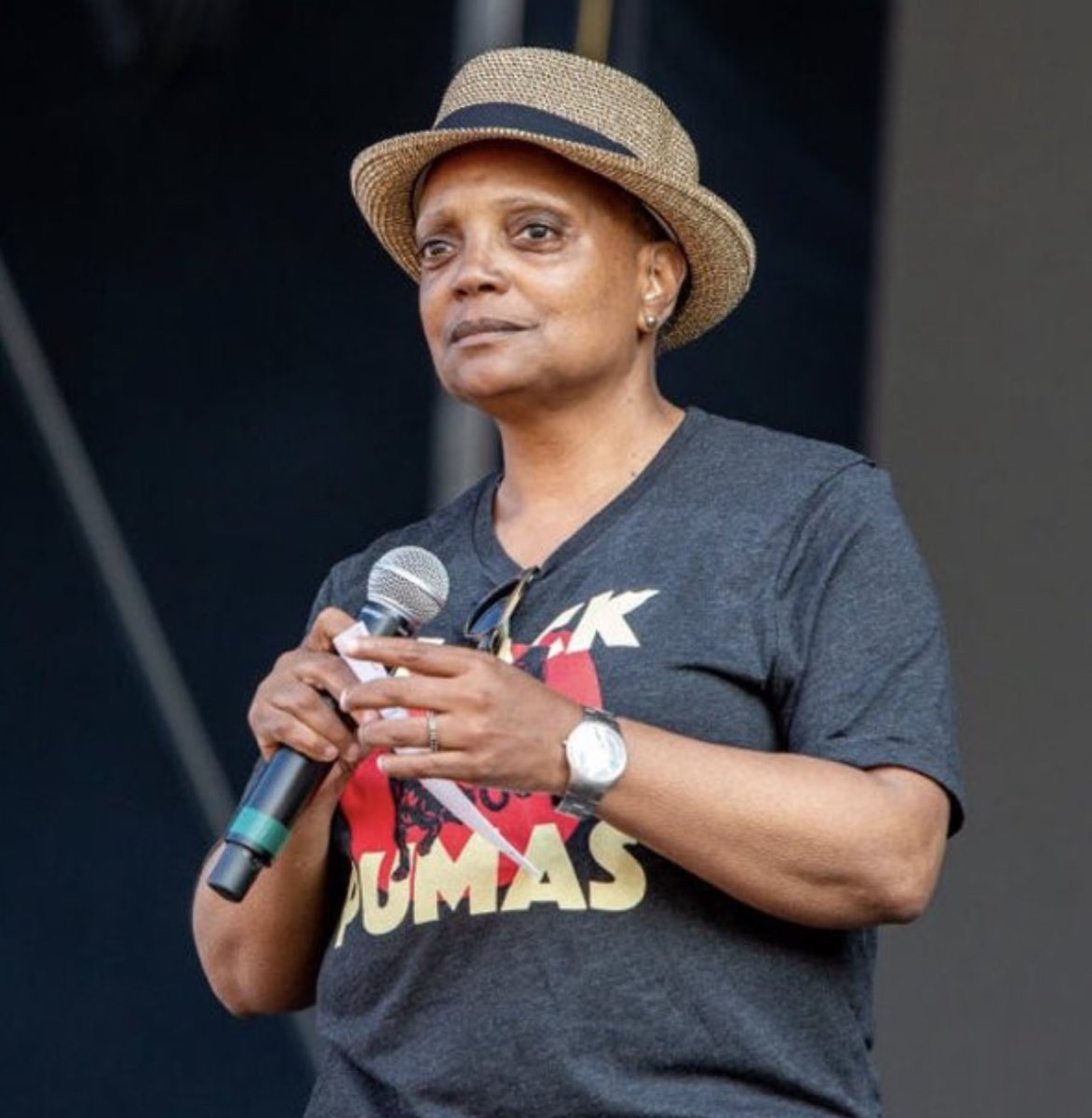 uncledoomer's tweet photo. wow bruno mars is looking rough!! https://t.co/UtekX6SMTo