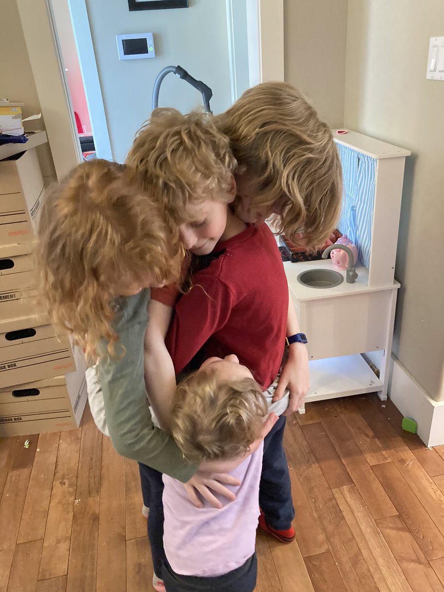 JenNeuman10's tweet photo. Alberta is removing all covid measures a few months before children <12 can be vaccinated. 13% end up with long covid. @jkenney @CMOH_Alberta Why is my child #notworthprotecting ? Retweet with a pic of a child u ❤️ who @UCPCaucus thinks is #notworthprotecting #TestTraceAndIsolate https://t.co/zHVPvNDs96