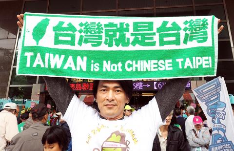 TimMaddog's tweet photo. @iaukuigina @taiwanreporter Whoever consistently refers to Taiwan's team as "Taiwan" can win the Tim Maddog™ Media #Olympics! 🥇

#TaiwanNotChina
#NotChineseTaipei
#TaiwaneseNotChinese https://t.co/YvKaqTbZd8