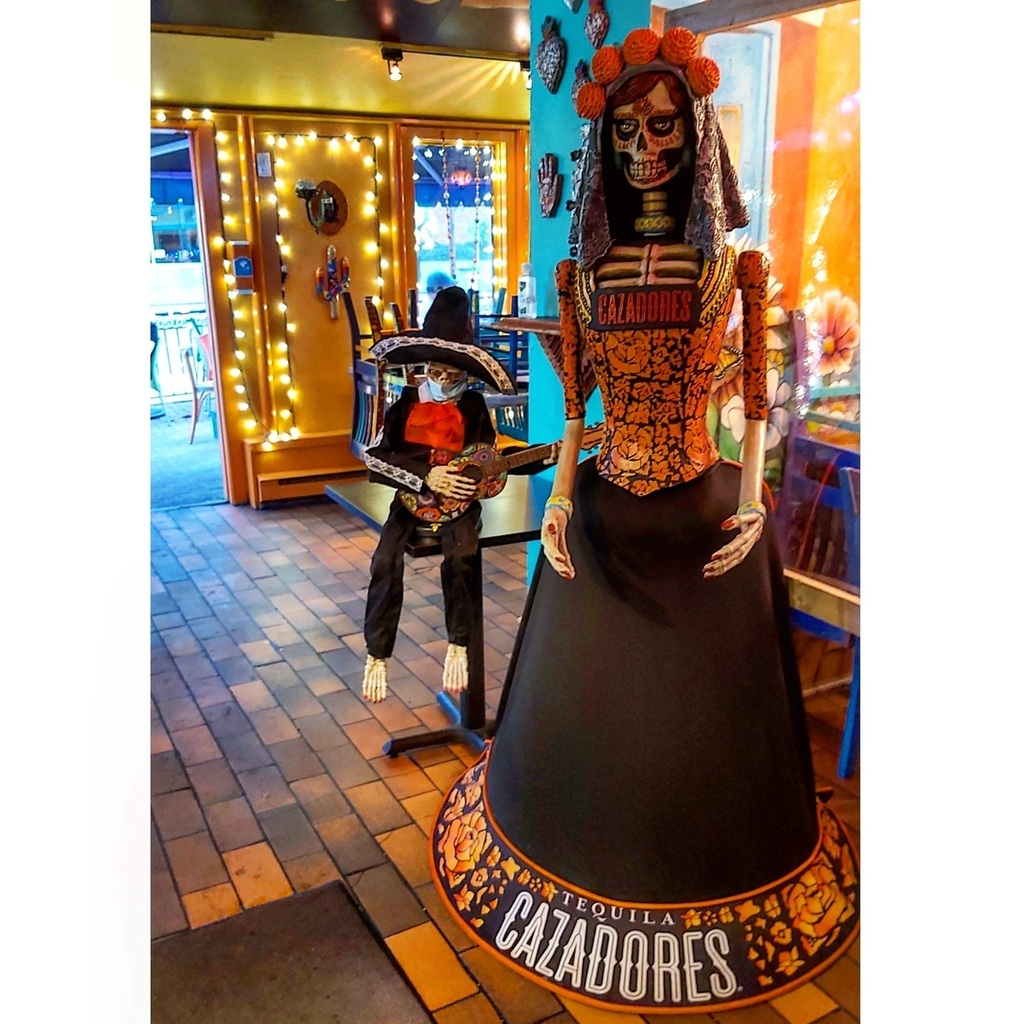 Day of the taco
.
.
.
.
.
.
.
.
.
.
.
.
.
.
#taco #mexicanfood #tacotuesday🌮 #macro_vision #tacotime #spanishhorse #macrophotography #tacolover #macro #mexican #tacos #macros #spanish #tacotuesday #macro_brilliance #macro_perfection #mexicana #mexica… instagr.am/p/CSCQGF6FdEp/