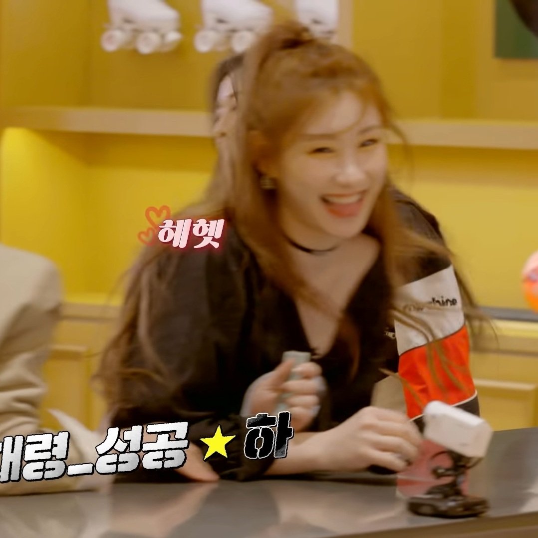 tanfabtan2's tweet photo. Playing Cards ♣️❤♠️♦️
#ITZY #있지 @ITZYofficial
#MIDZY #믿지
#CSI #Codename_Secret_ITZY https://t.co/XY71v7KWy3