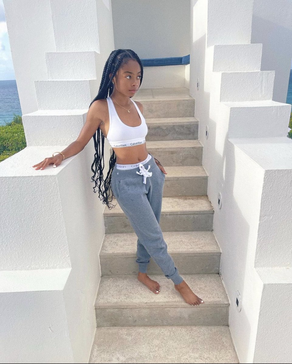 skaijackson's tweet photo. Just chillin 💜 https://t.co/8LstTpTy91