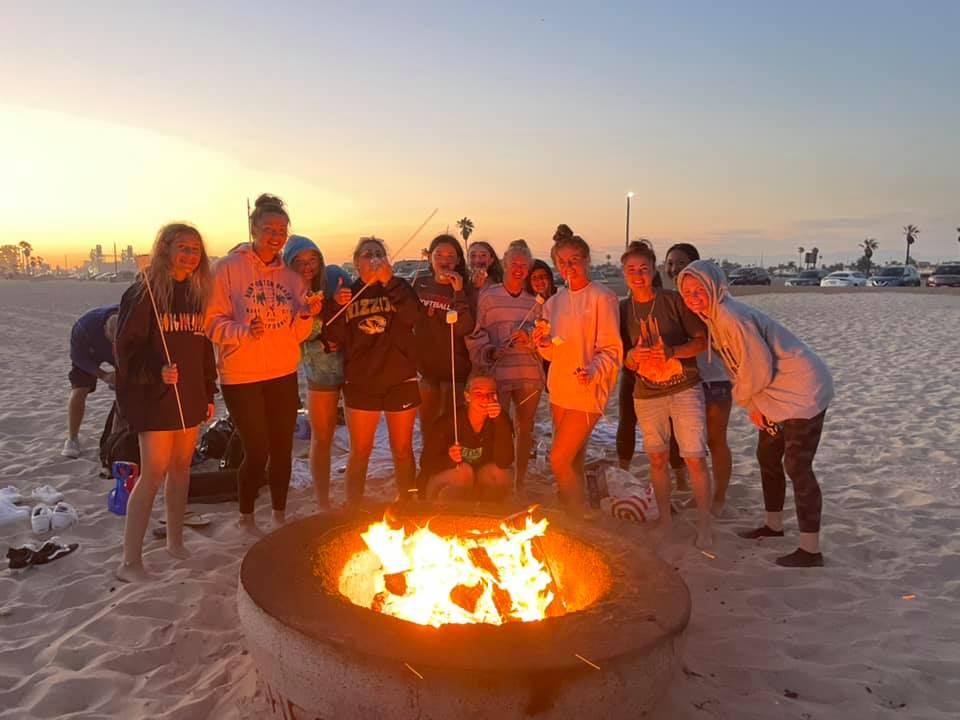 Thanks @intensity16uBOD coaches and teammates for an awesome summer! I had so much fun on and off the field and am proud of how we developed into a great team!!! 💚💙