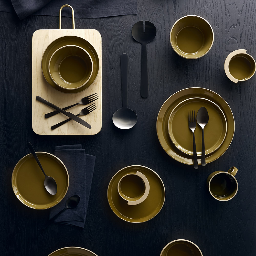 UnisonHome's tweet image. Featuring new dinnerware, shelving, pillows and more, explore our Fall 2021 digital catalog and shop online so your home is ready before the first leaf drops. #liveinunison #fallshopping ow.ly/gLSm50FwTtc