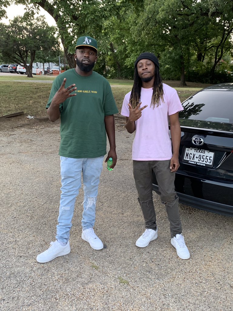 __GeorgioArmani's tweet photo. We Gone Step On Whoever.... They Told Me It Was Us Vs Them so i chose US..... We All We Got 🅰️ #AGGcessGranted https://t.co/OSk860CHQI