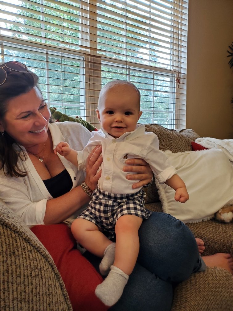 kellyrabachuk's tweet photo. Sushi night with Momma and baby Jackson!! 🥰🥰 https://t.co/EzNPlVII6s