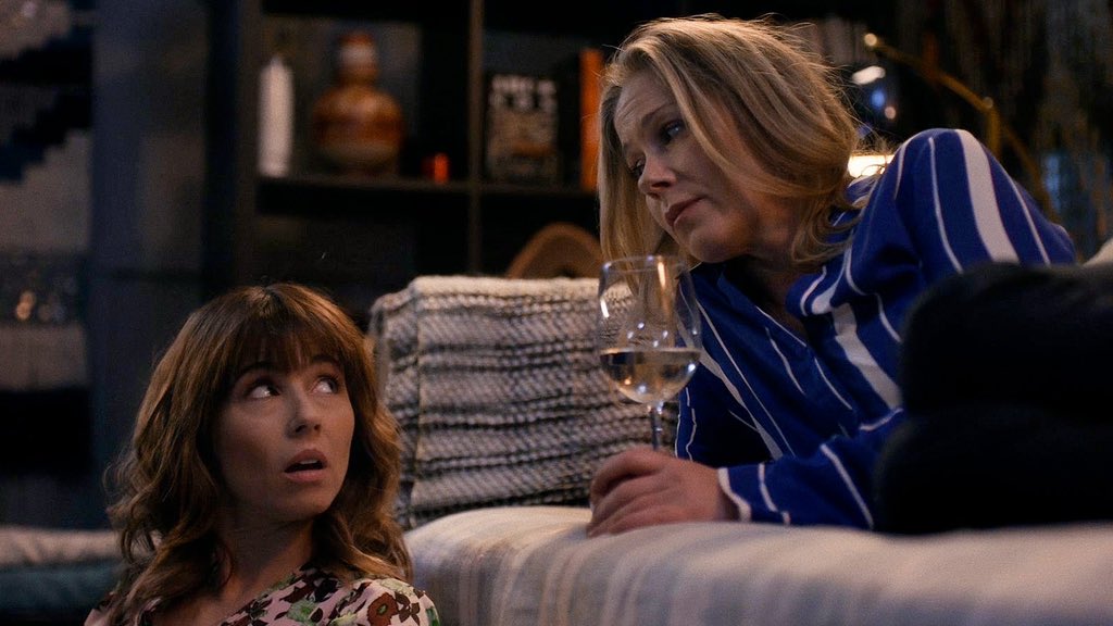 zoezugg's tweet photo. happy girlfriend day to jen and judy ⚢ https://t.co/1Wkrwy0FSA