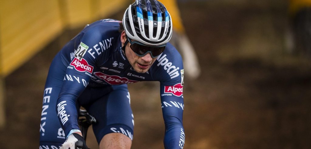 WielerFlitsBE's tweet photo. David van der Poel koerst minder op de weg: “Wil er meteen staan in het veld”

https://t.co/tIuuGnlG3z | #wielrennen #RVVB @DavidvanderPoel https://t.co/G58IcecSvX