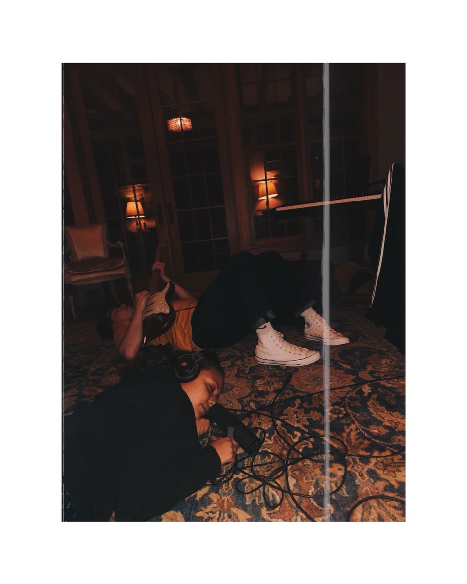 JasCephasJones's tweet photo. Escaped to a magical place with some incredibly talented people for a week and came back home with a full album. I still don’t have the words to describe how amazing this experience was but I will eventually. New music is coming! https://t.co/e9TH92KnlS