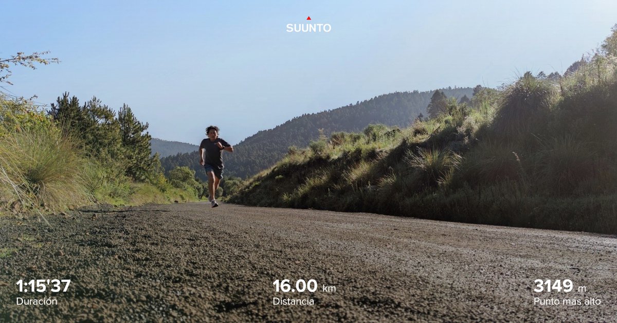 16N4C1062's tweet photo. #SpeedRunningProject #SuuntoRun #Nike #ByRunners https://t.co/Yo7TrGHbJa