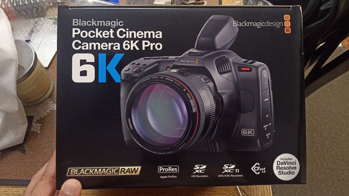 Usamasouthasian's tweet image. There are sleepless nights than there are Camera unboxing and updating sleepless nights 😍😍👌👌❤️❤️ @Blackmagic_News #6KPro #BlackMagic #blackmagic6Kpro #camera #cinematography #directoriocubano #Filmmaking