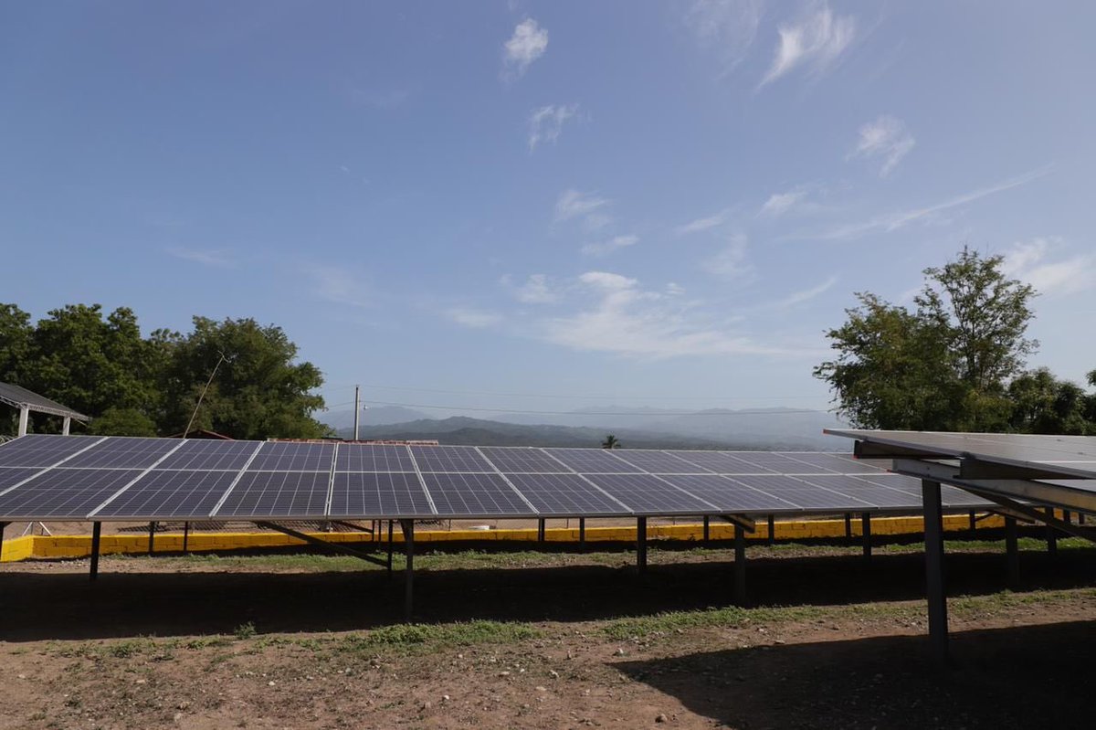 Luis Abinader (@luisabinader) on Twitter photo En Sabana Yegua Viejo de la provincia Azua, acompañamos a los directivos de <a href="/NaturePowerDR1/">Nature Power DR</a>, en la inauguración de su proyecto "Nature Village", un modelo replicable de desarrollo integral, social y económico de una comunidad. En Sabana Yegua Viejo de la provincia Azua, acompañamos a los directivos de <a href="/NaturePowerDR1/">Nature Power DR</a>, en la inauguración de su proyecto "Nature Village", un modelo replicable de desarrollo integral, social y económico de una comunidad.