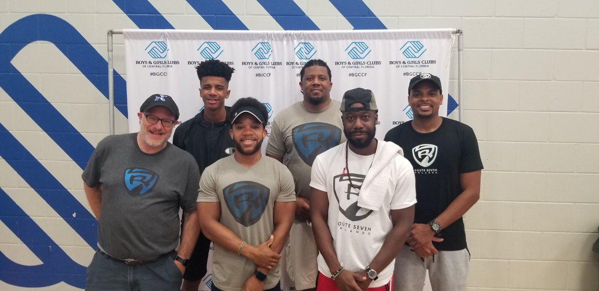 ⁣𝘈 𝘯𝘦𝘵𝘸𝘰𝘳𝘬 𝘰𝘧 𝘨𝘦𝘯𝘵𝘭𝘦𝘮𝘦𝘯 𝘥𝘳𝘪𝘷𝘦𝘯 𝘵𝘰 𝘱𝘳𝘰𝘮𝘰𝘵𝘦 𝘨𝘳𝘰𝘸𝘵𝘩 𝘢𝘮𝘰𝘯𝘨𝘴𝘵 𝘵𝘩𝘦 𝘤𝘰𝘮𝘮𝘶𝘯𝘪𝘵𝘺 𝘢𝘯𝘥 𝘦𝘢𝘤𝘩 𝘰𝘵𝘩𝘦𝘳⁣
⁣
#LetsGrow👤🤝👥📈